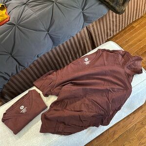 Set of two American Giant Tshirts